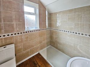 Photo 1- click for photo gallery